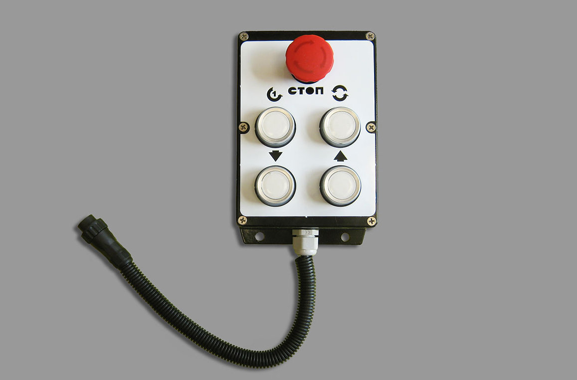 Кнопочный пульт управления мусоровоза с боковой загрузкой 5 кнопок